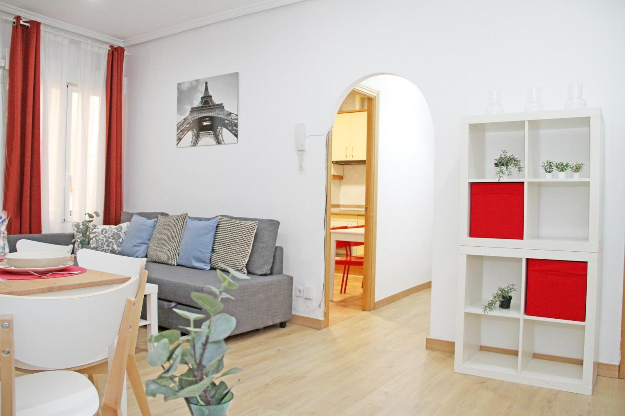 Lujosos Apartamentos En El Centro De Madrid Exterior photo