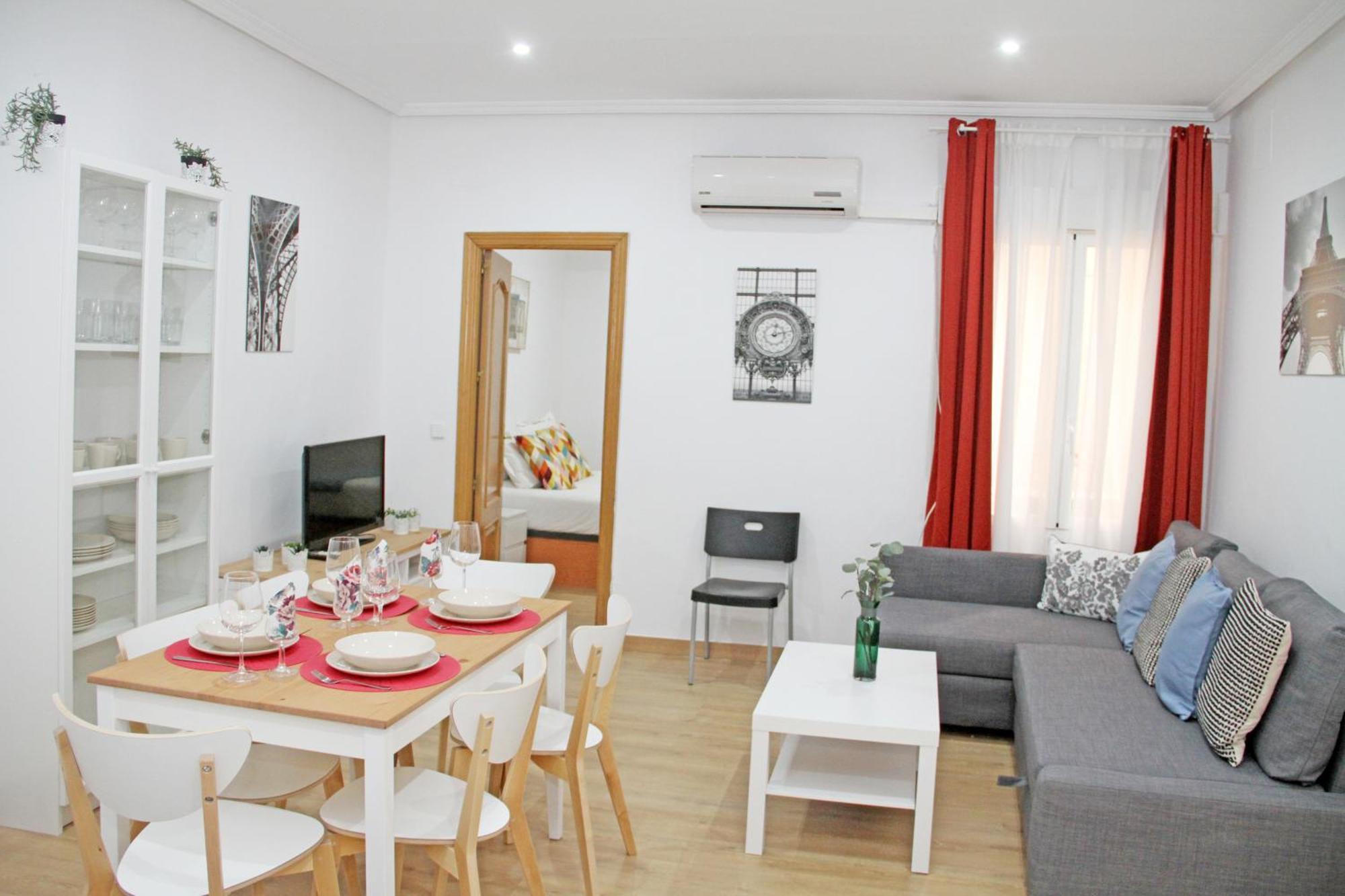 Lujosos Apartamentos En El Centro De Madrid Exterior photo
